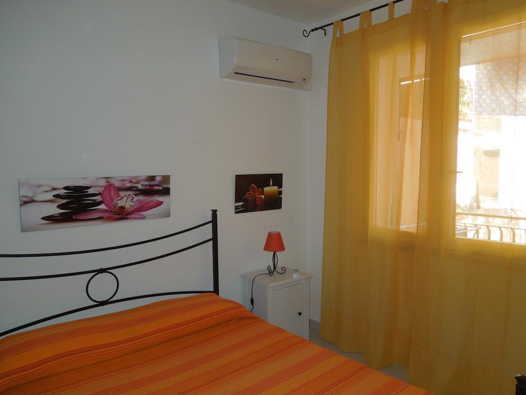 Apartamento Icaro Letojanni Habitación foto